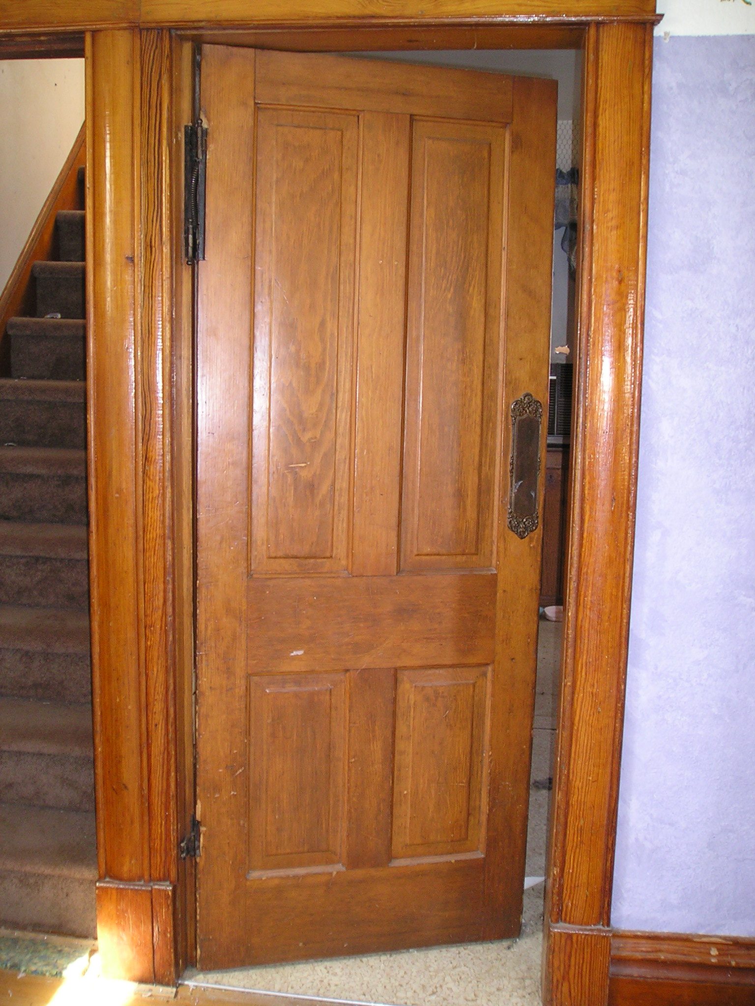 Four-panel Swinging Door